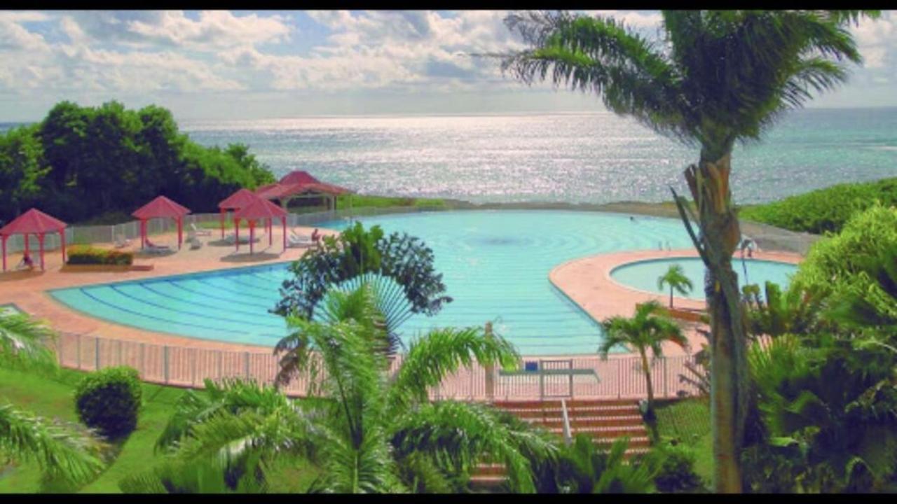 Studio Mojito Vue Mer,Piscine Avec Cuve Eau Et Acces Plage Et Piscine Anse Des Rochers Saint-Francois  Bagian luar foto