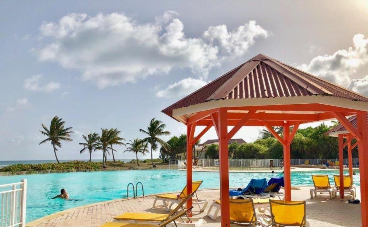 Studio Mojito Vue Mer,Piscine Avec Cuve Eau Et Acces Plage Et Piscine Anse Des Rochers Saint-Francois  Bagian luar foto